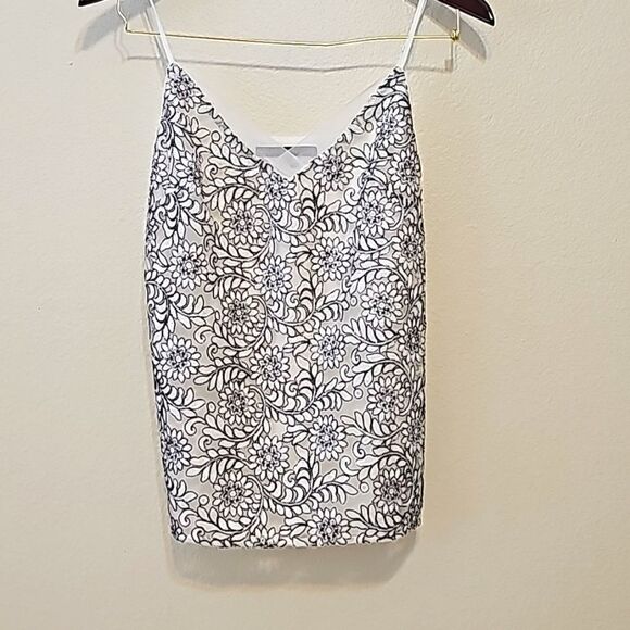 WHBM size M black and white sequin top - Picture 3 of 7